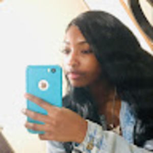 Meet your Posher, Kyla